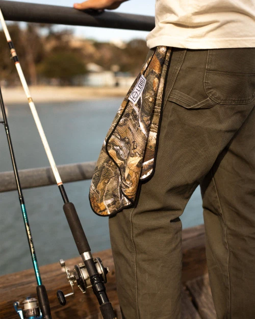 LEUS REALTREE FISHING ECO TOWEL - Image 3